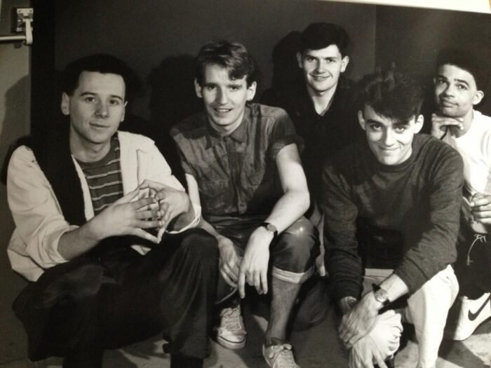 Simple Minds Backstage at TOTP 1982 – Priptona's Simple Minds Space