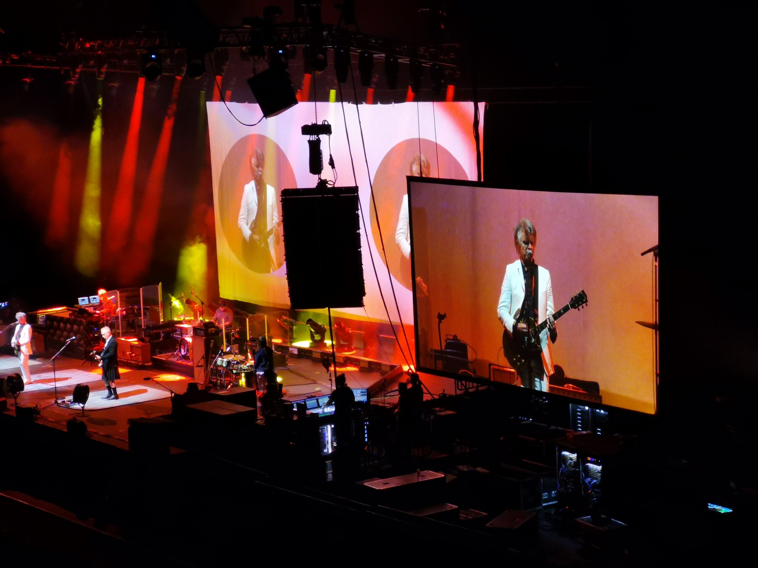 Review: Crowded House – OVO Hydro, Glasgow – 10 June, 2022